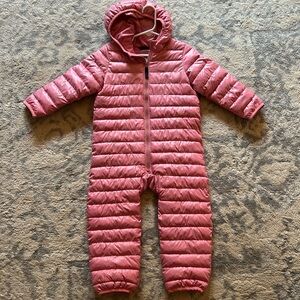 Like new Primary snow suit